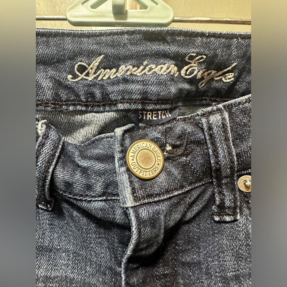 American Eagle Distressed Skinny Jeans - Picture 8 of 8